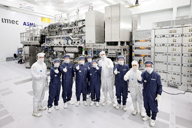 News TSMC Reportedly Invests Over USD 12 3 Billion In EUV Advancing News TSMC Reportedly Invests Over USD 12 3 Billion In EUV Advancing